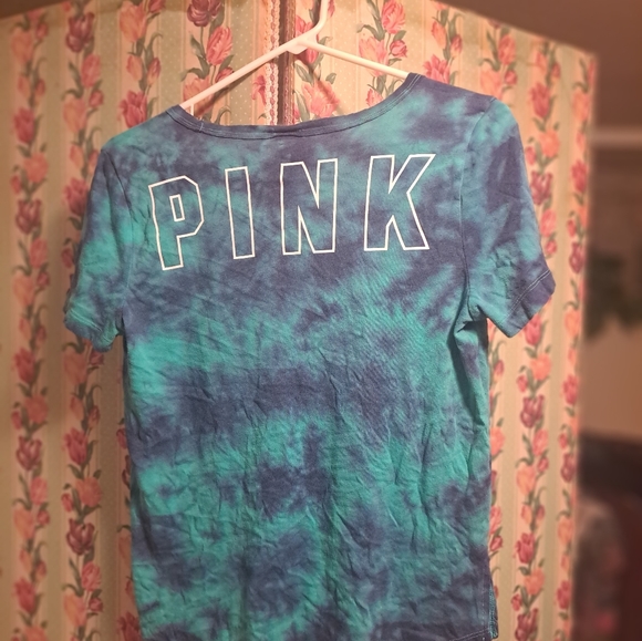 Pink top - Picture 3 of 3